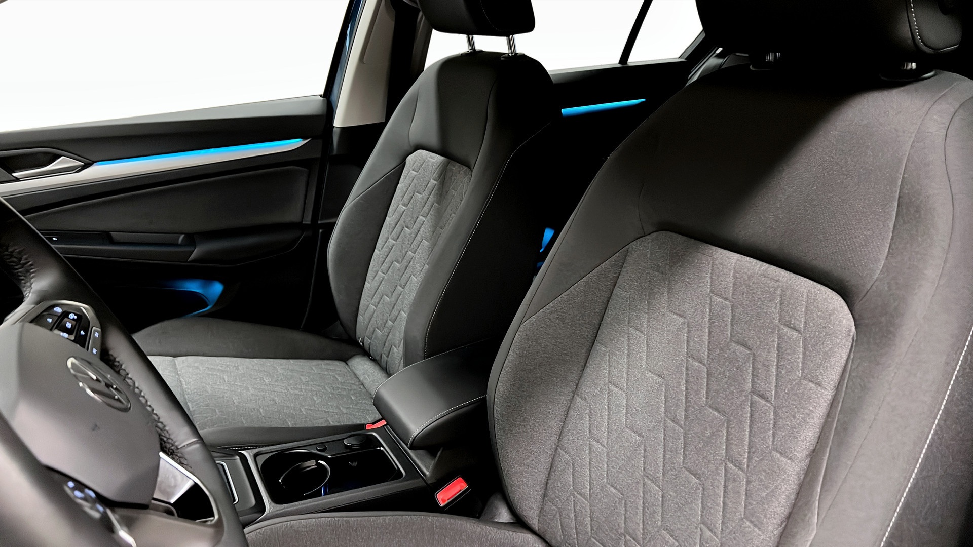 Volkswagen Golf PMG34F
