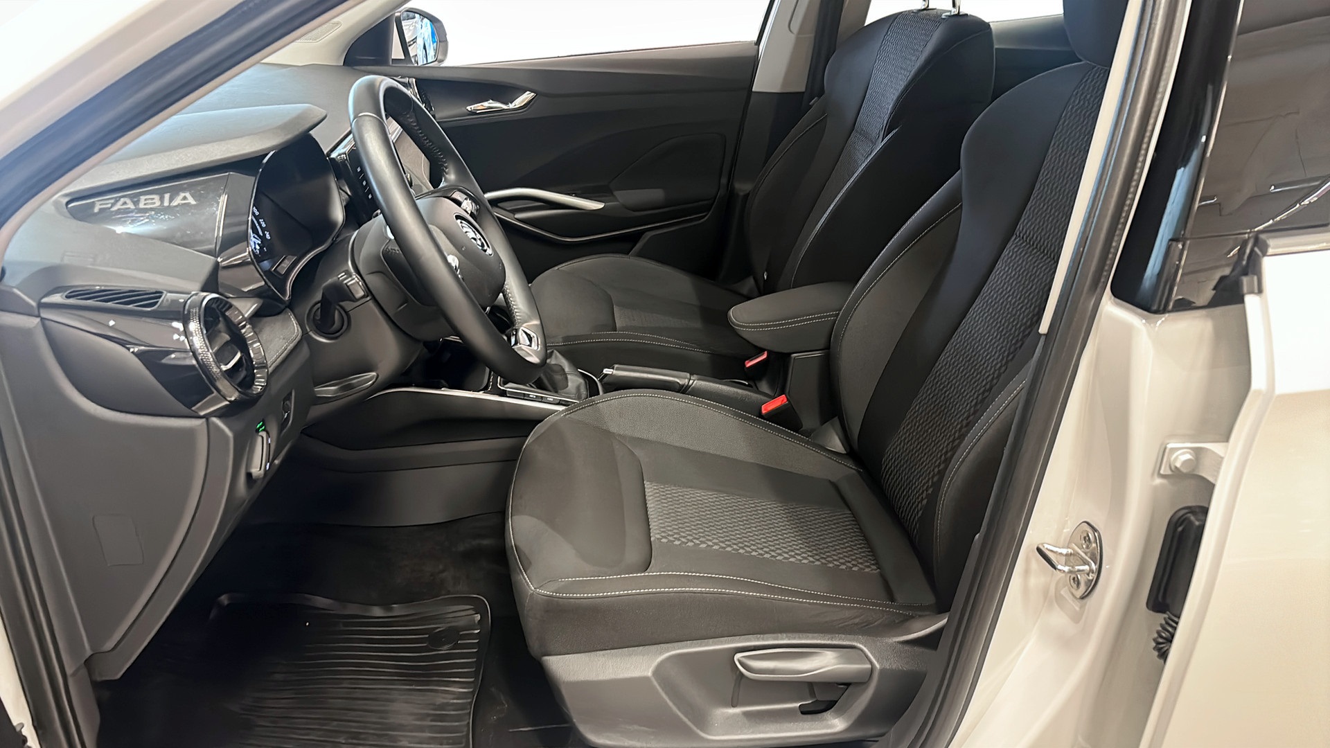 Skoda Fabia PML34S