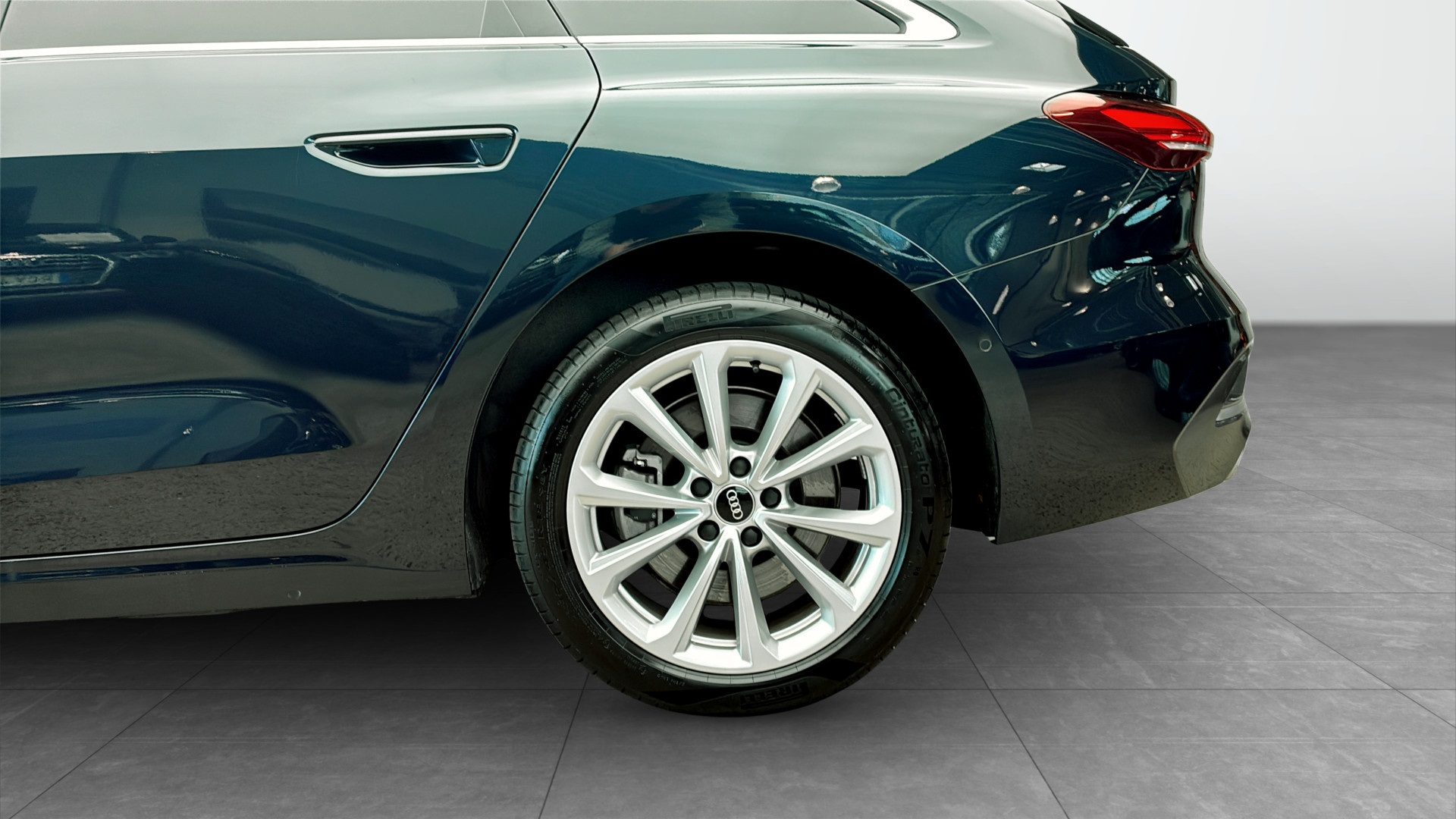 Audi A5 Avant PML55L