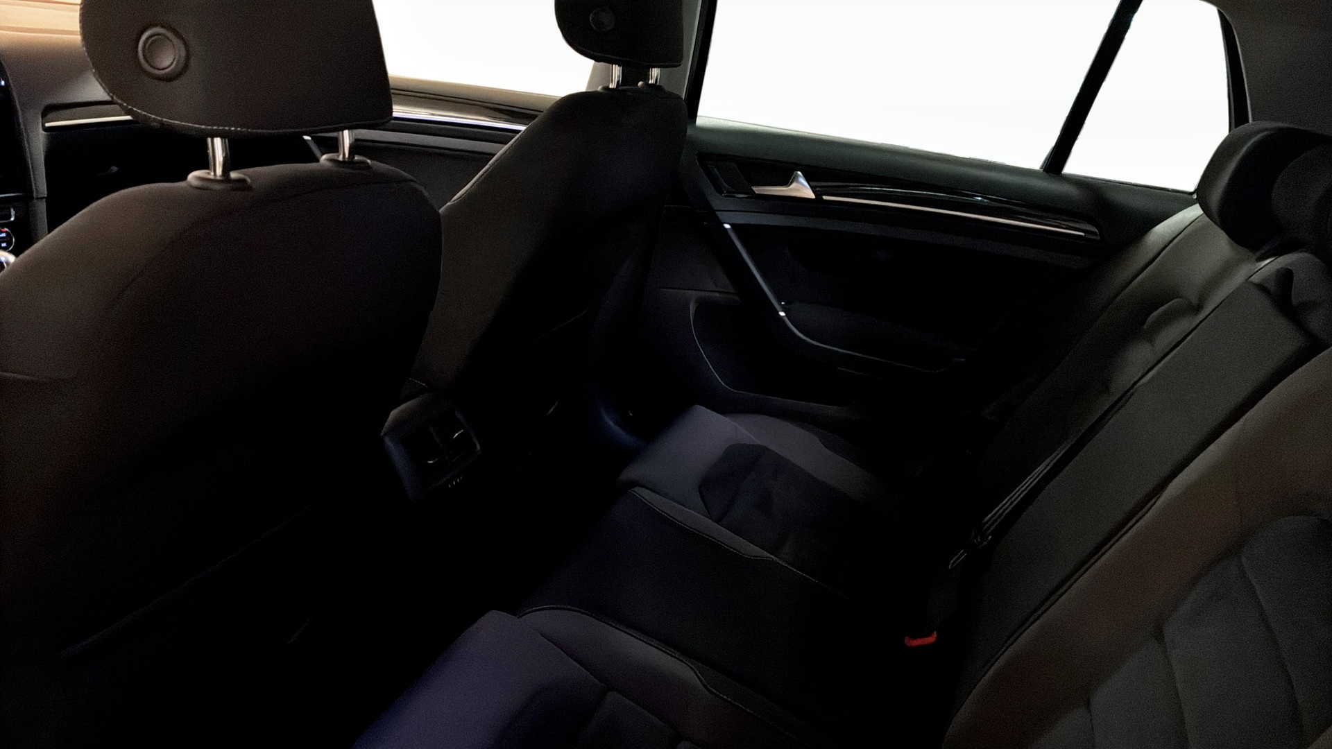 Volkswagen Golf PNK35Z