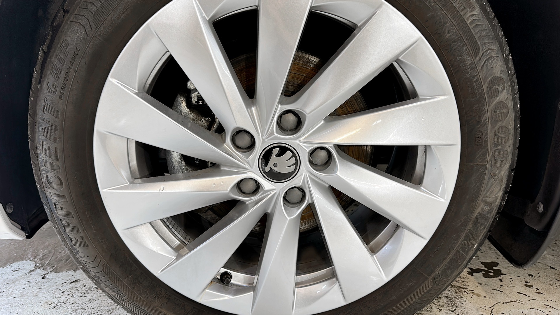 Skoda Octavia Combi PNL54U