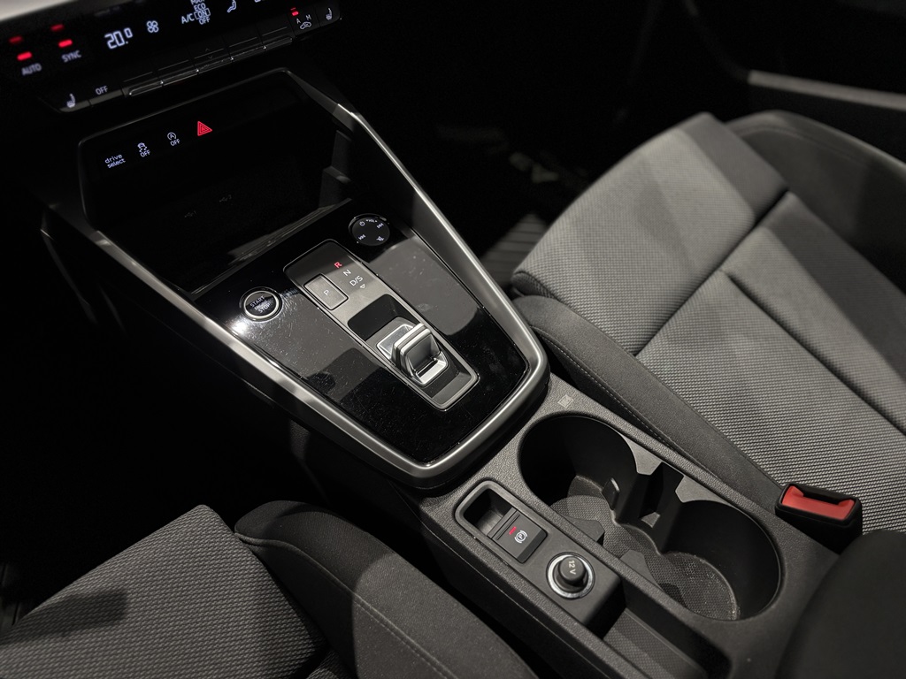 Audi A3 Sportback POM34U