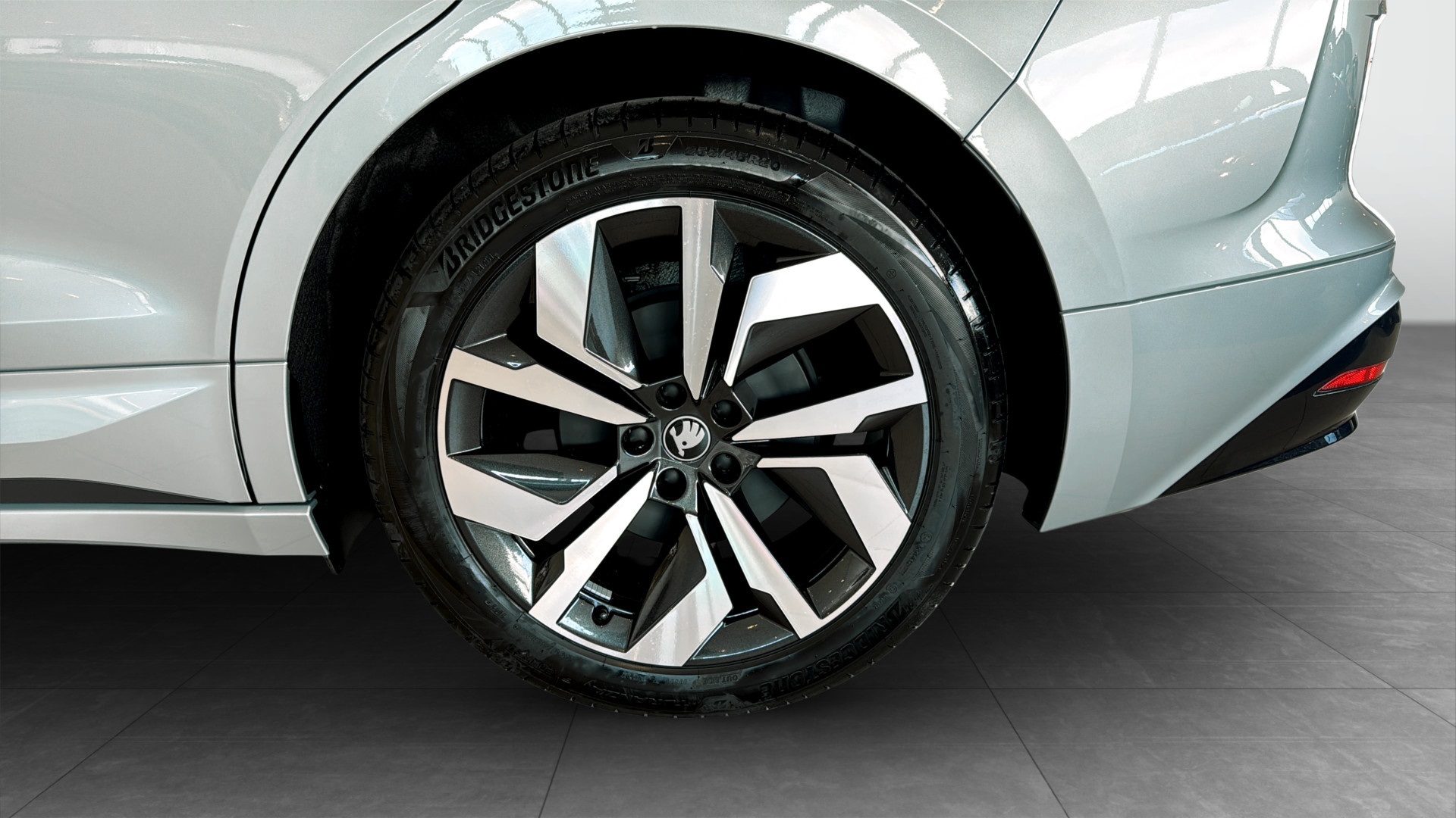 Skoda Enyaq PON18M