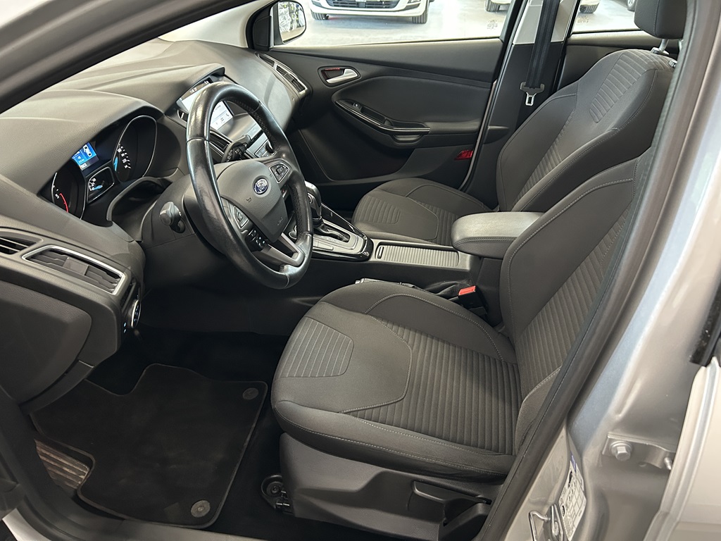 Ford Focus POT255