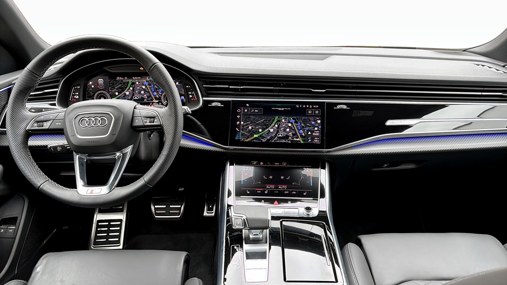 Audi Q8 TFSI e PPH18N