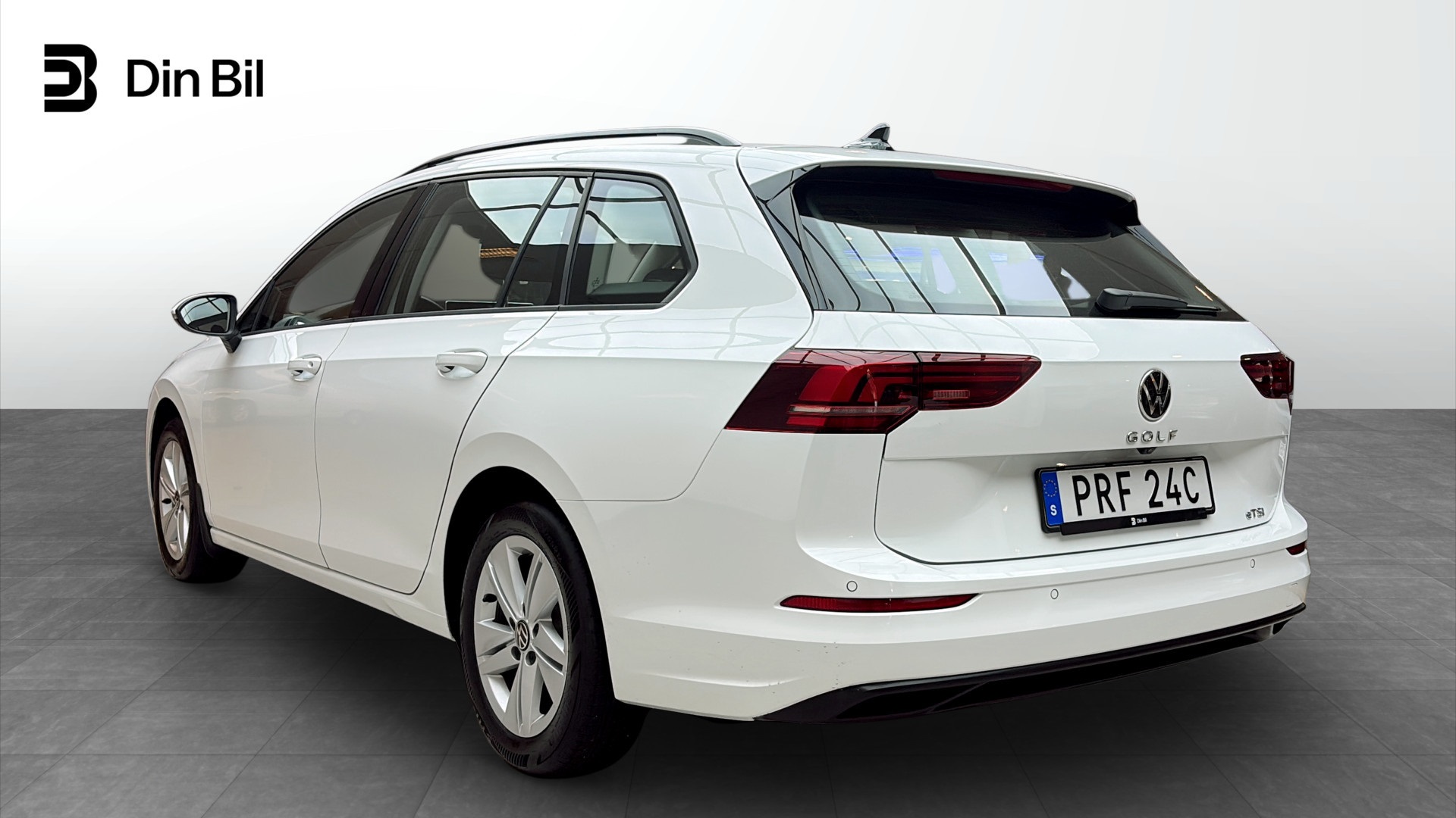 Volkswagen Golf PRF24C