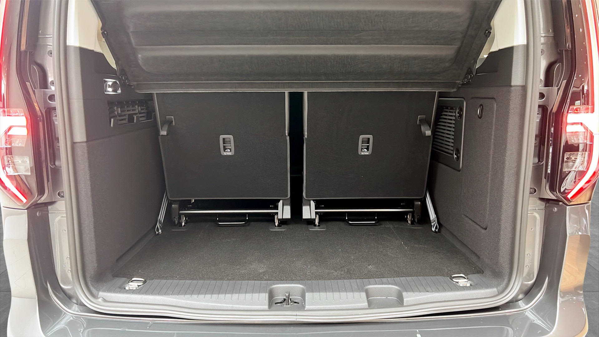 Volkswagen Caddy Maxi Life PSG36N