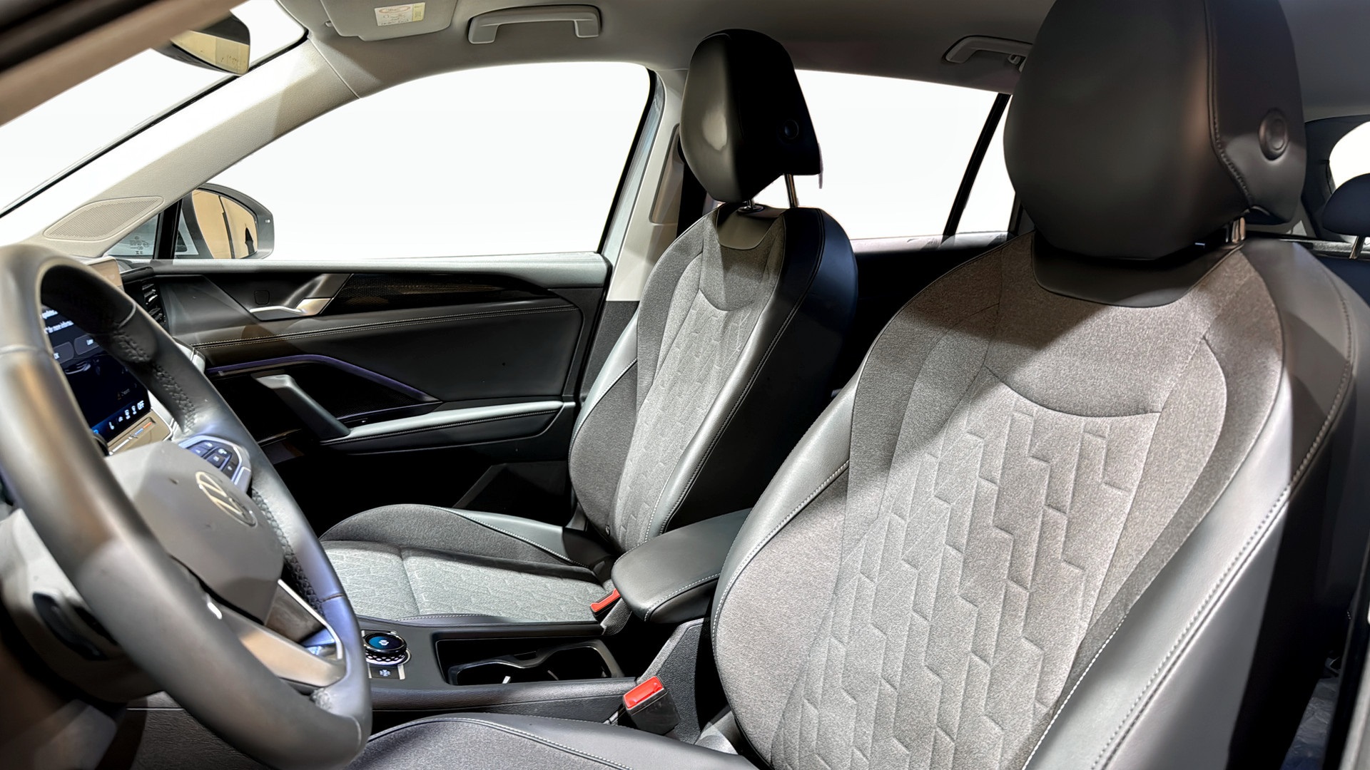 Volkswagen Tiguan PSH72M