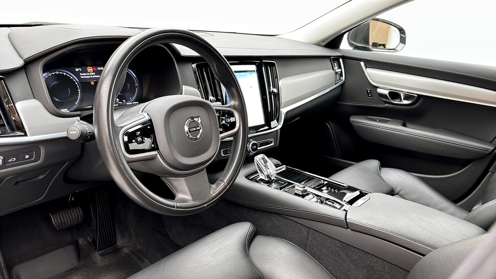 Volvo V90 PSY74G
