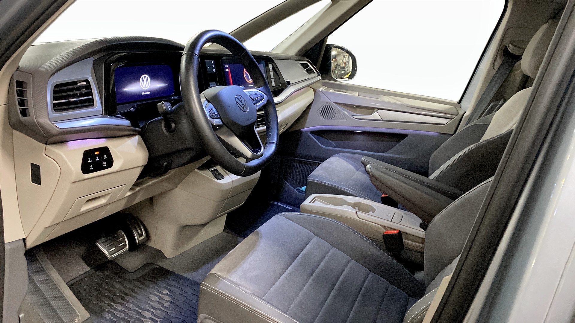 Volkswagen Multivan PTN34W