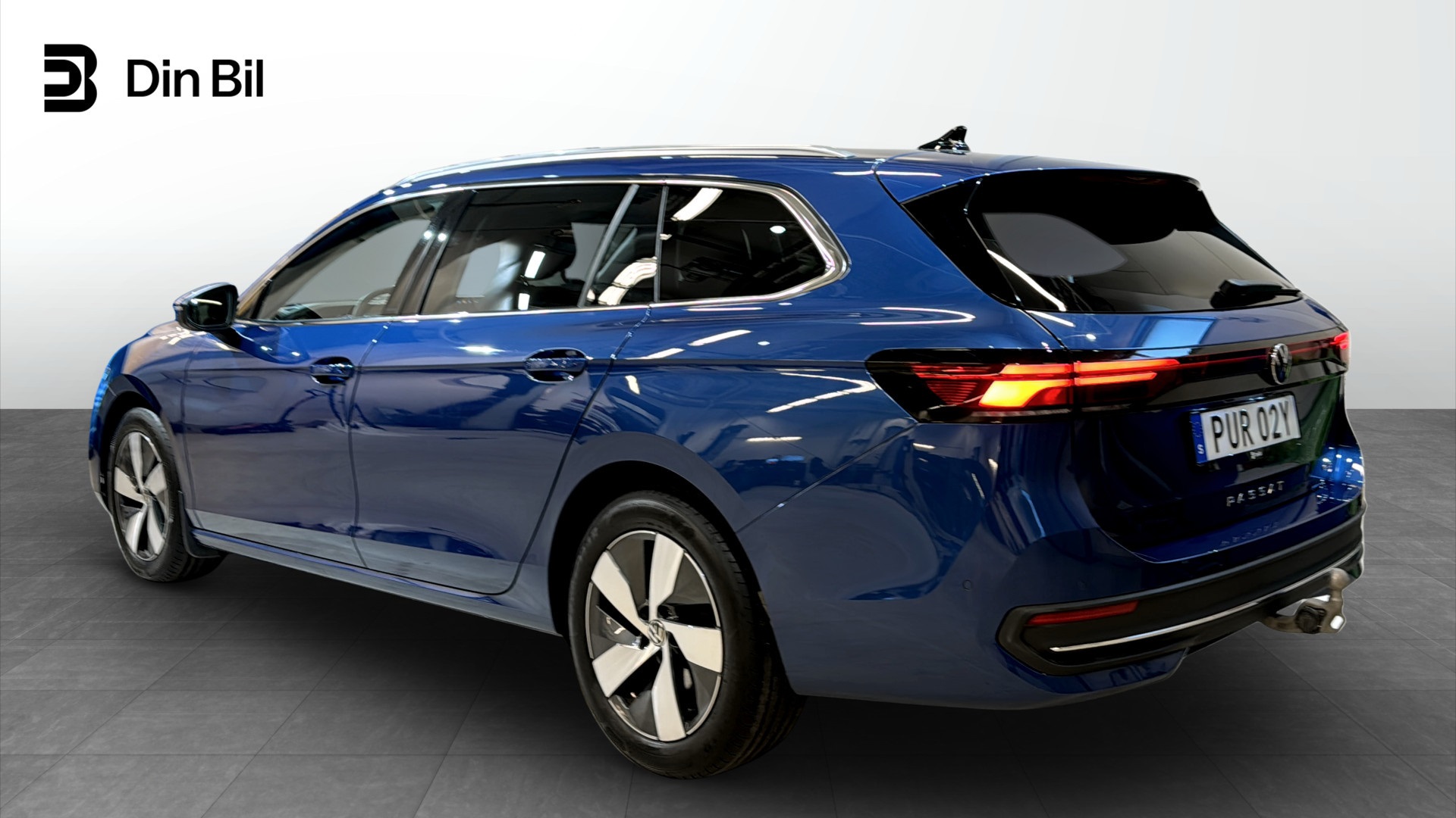 Volkswagen Passat PUR02Y