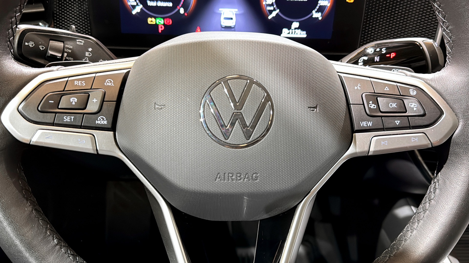 Volkswagen Passat PUR02Y