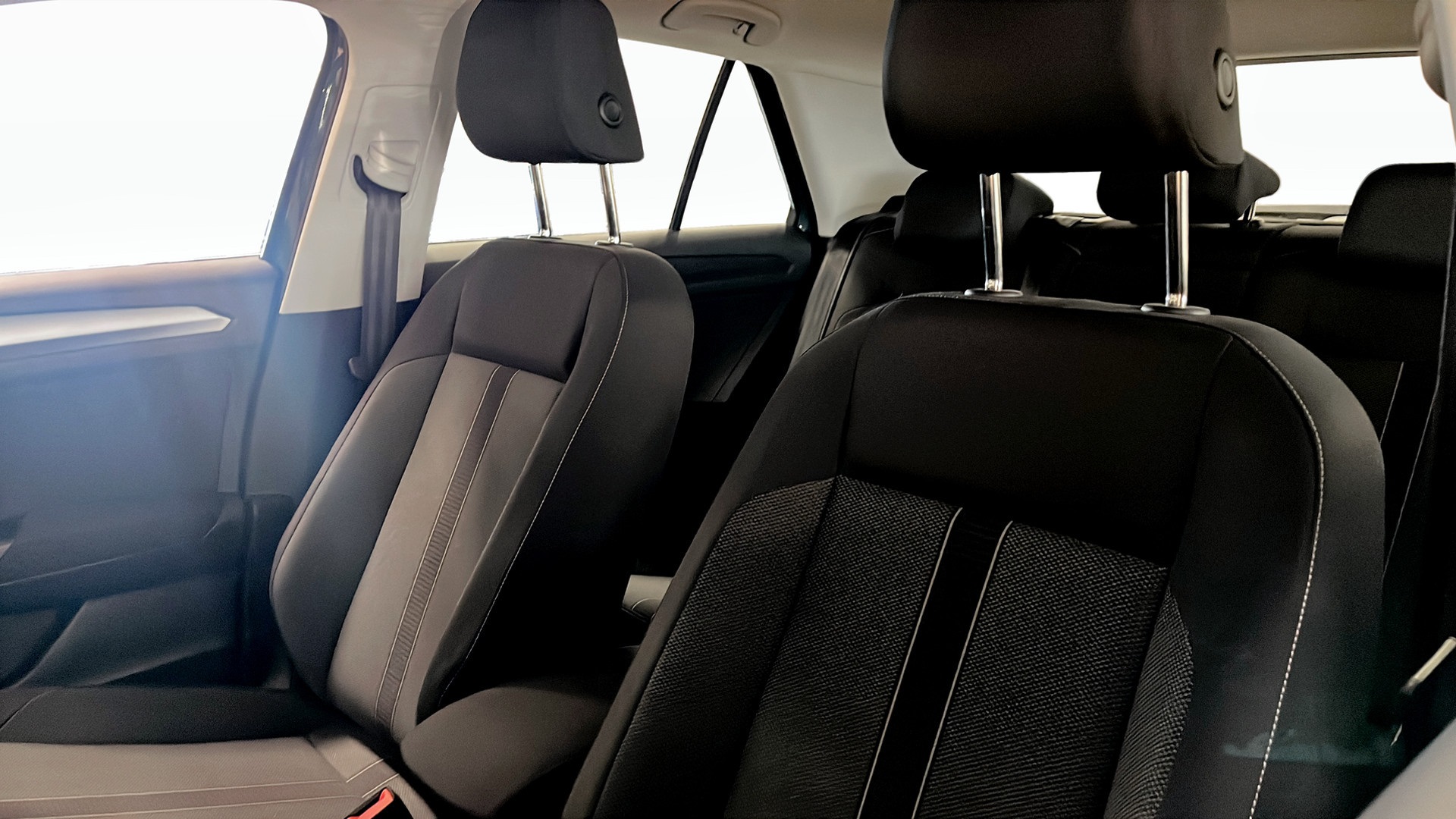 Volkswagen T-Roc PWA21W
