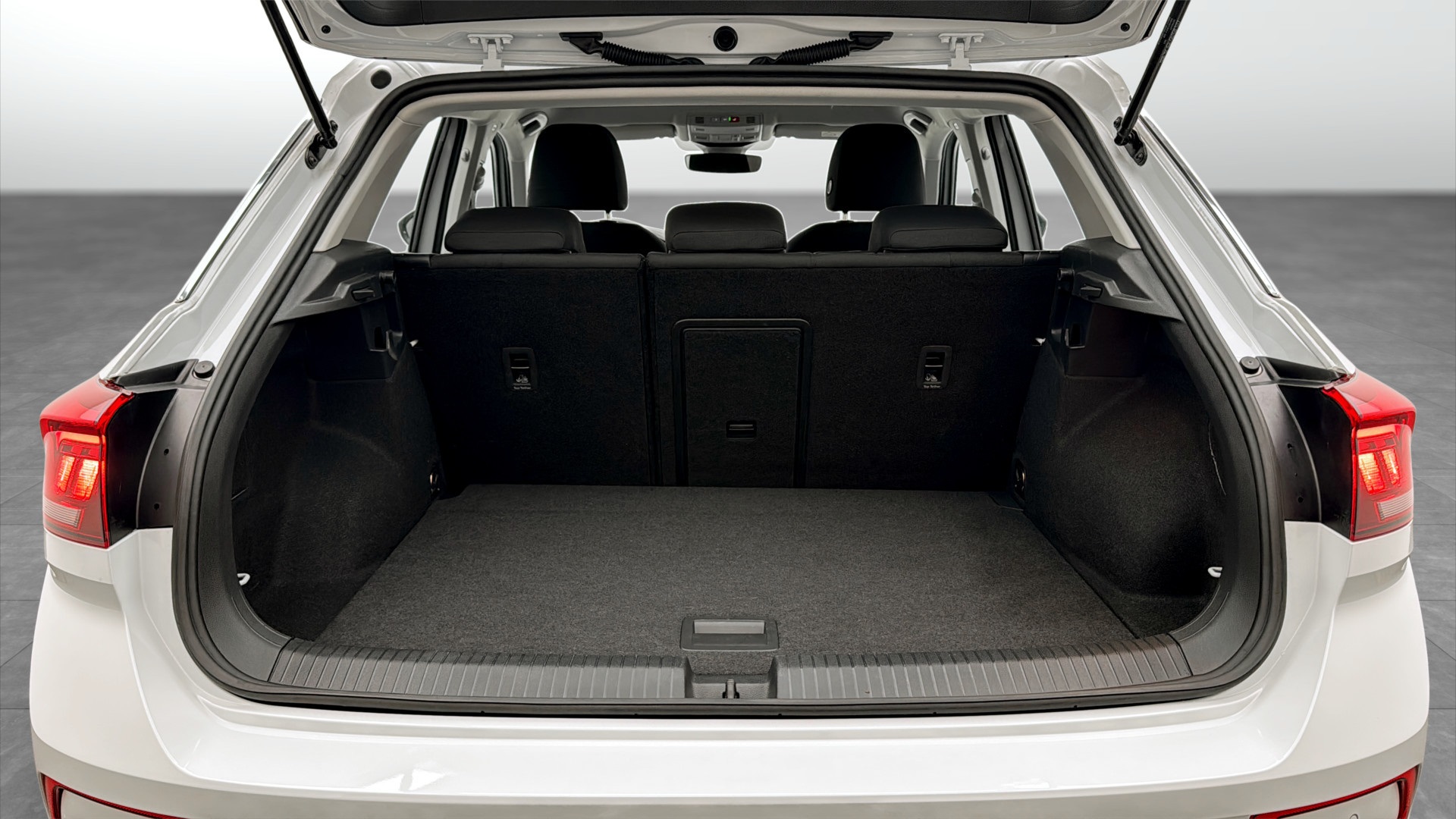 Volkswagen T-Roc PWA51K