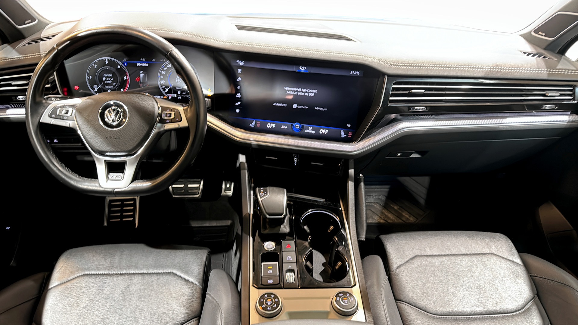Volkswagen Touareg PWG04W