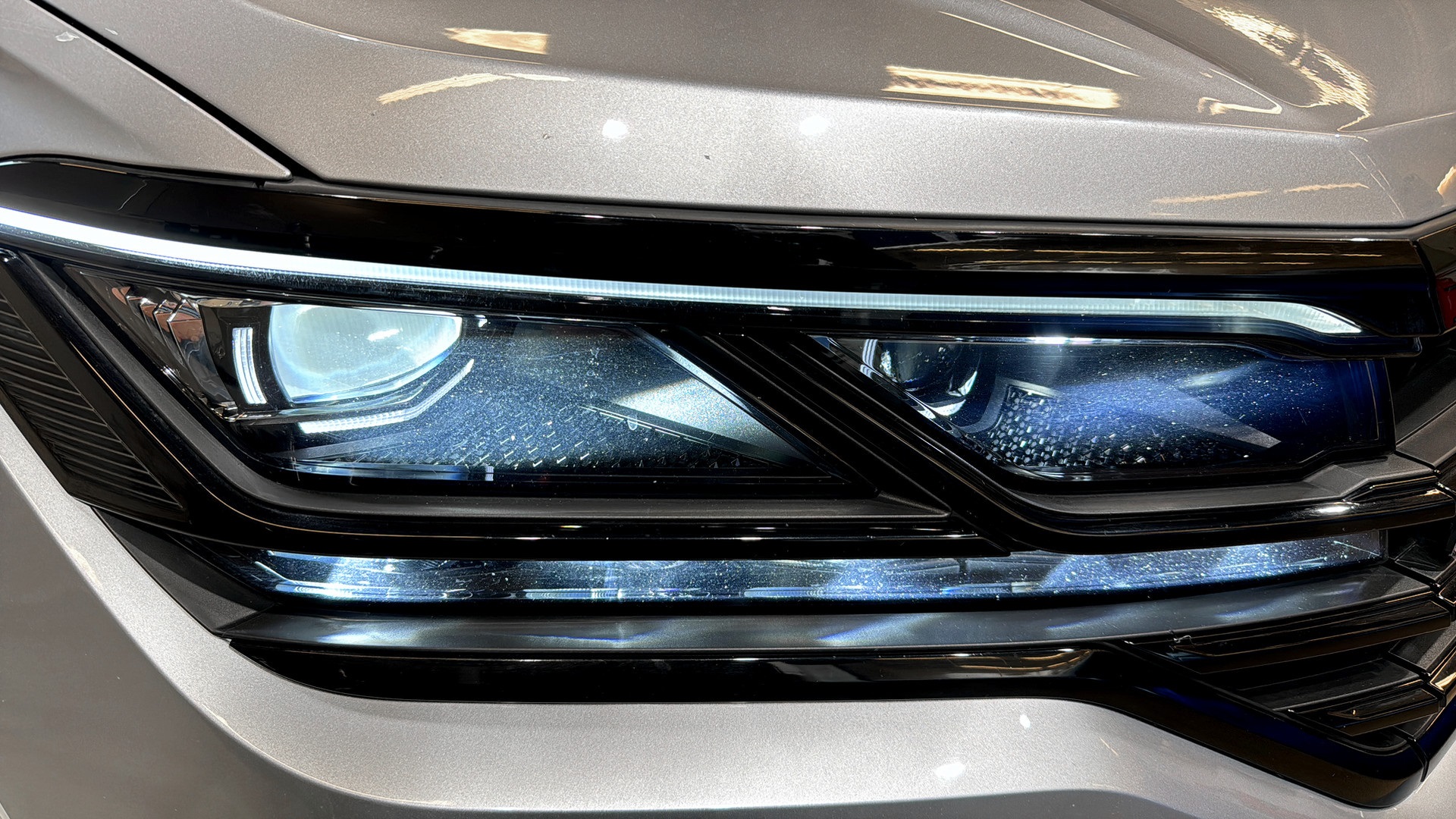 Volkswagen Touareg PWG04W