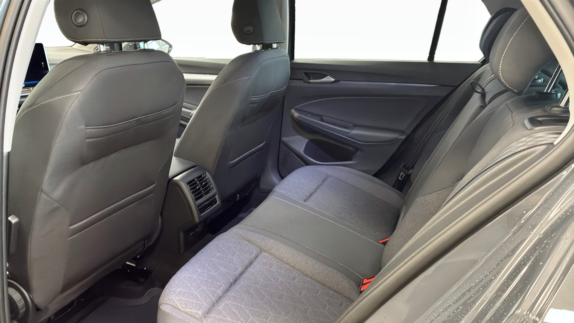 Volkswagen Golf PWN72S