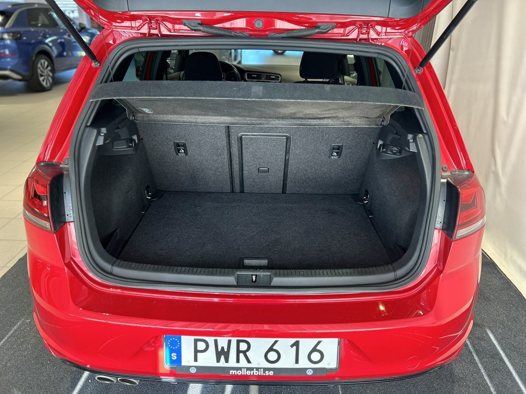 Volkswagen Golf PWR616