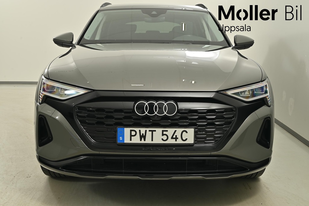 Audi Q8 e-tron PWT54C