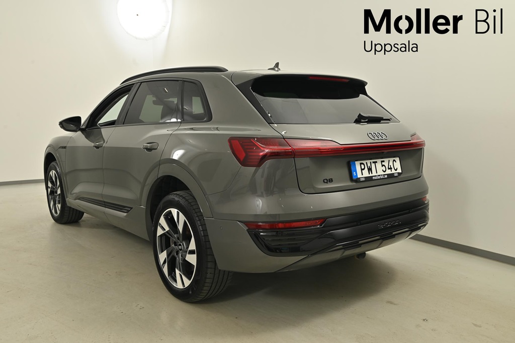 Audi Q8 e-tron PWT54C