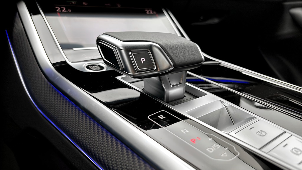 Audi Q8 TFSI e PXP54G