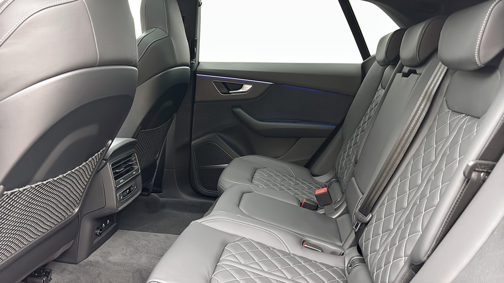 Audi Q8 TFSI e PXP54G