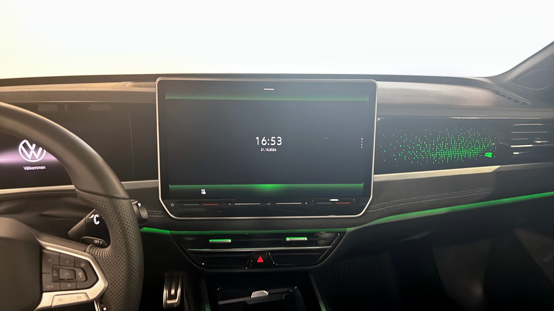 Volkswagen Passat PXZ44A