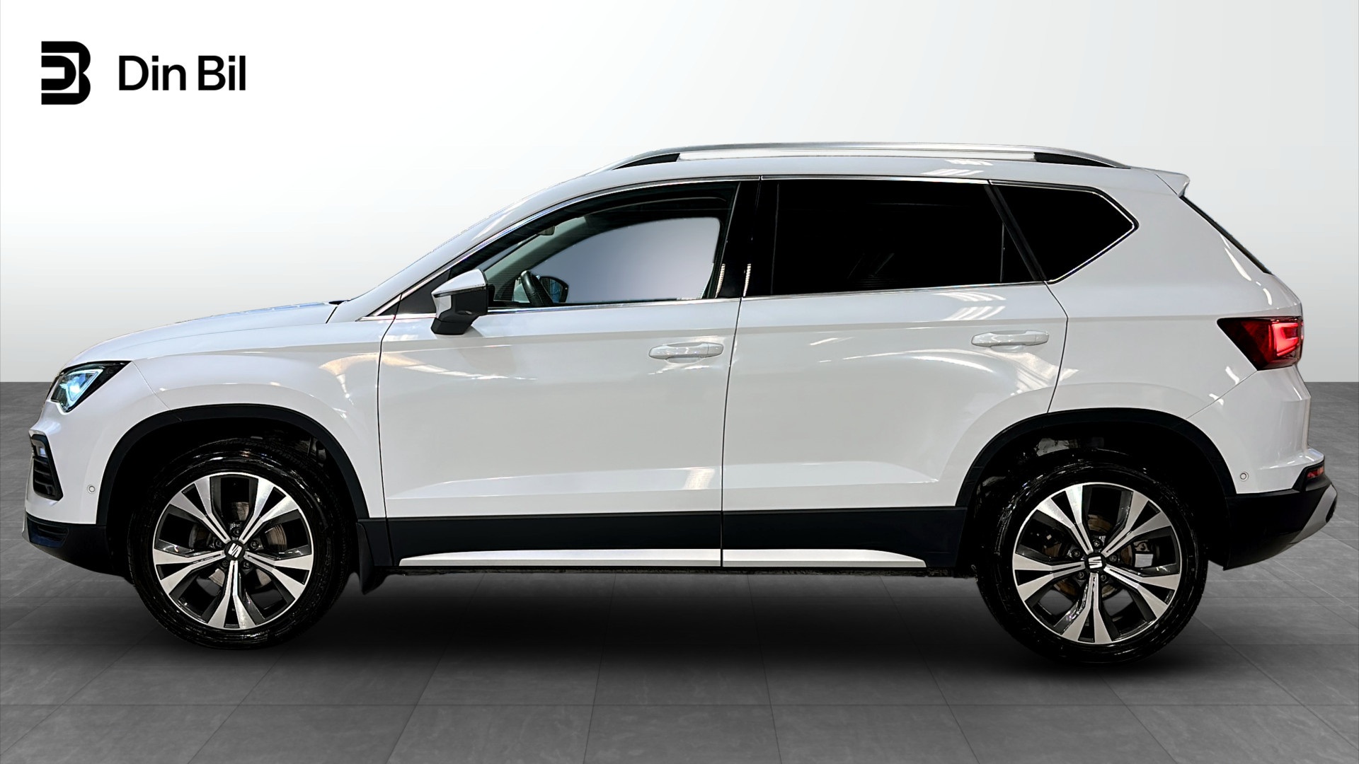 SEAT Ateca PZE43M