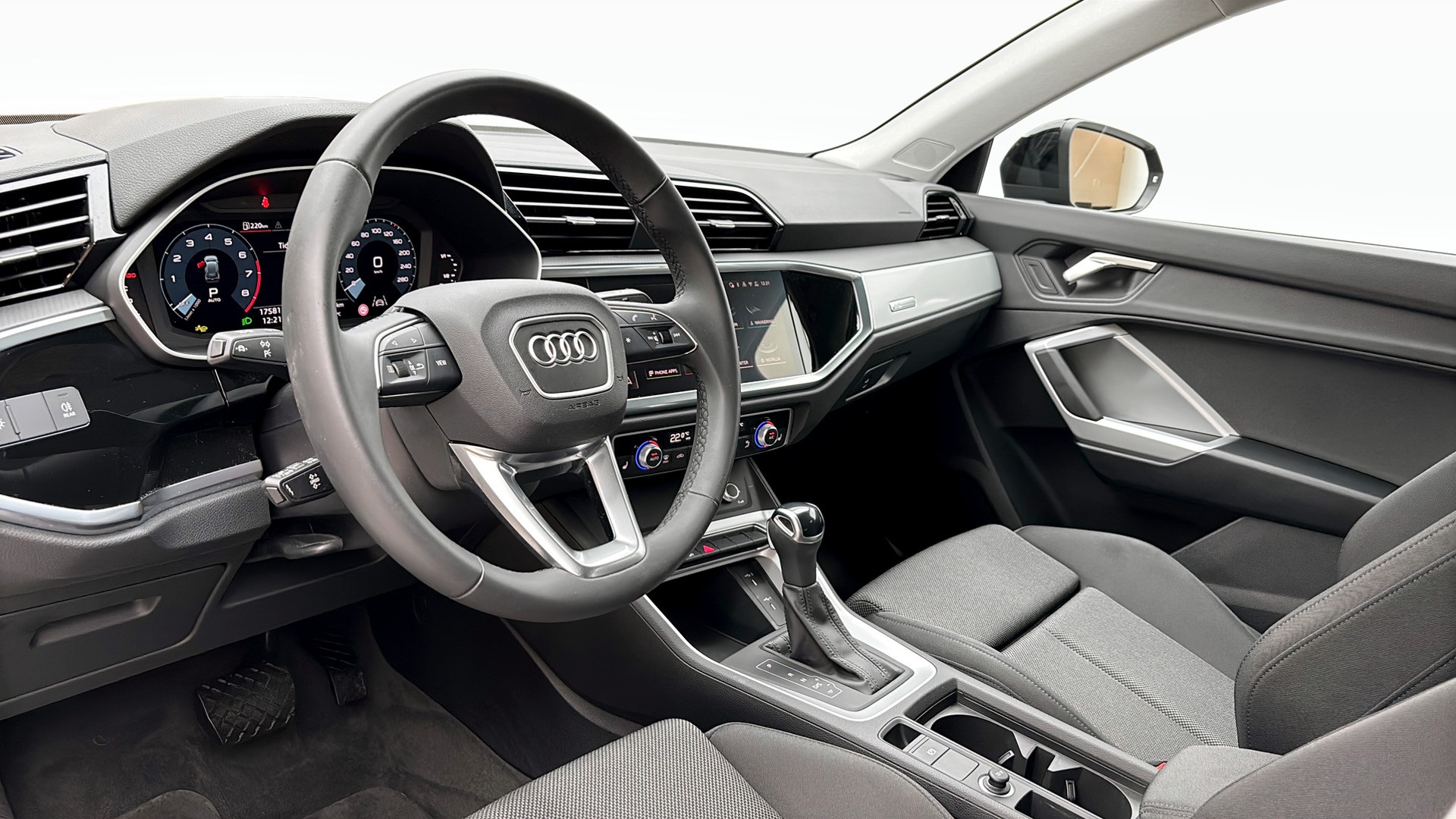 Audi Q3 PZJ05S