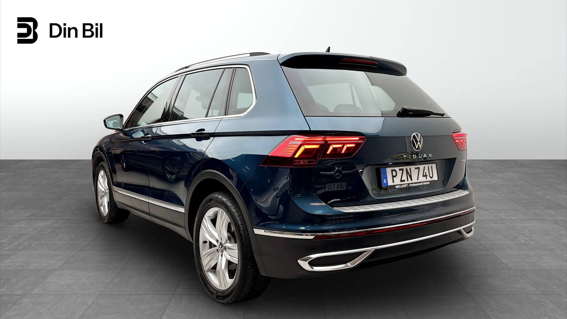 Volkswagen Tiguan PZN74U
