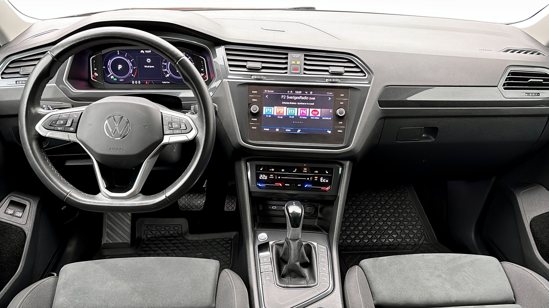 Volkswagen Tiguan PZN74U