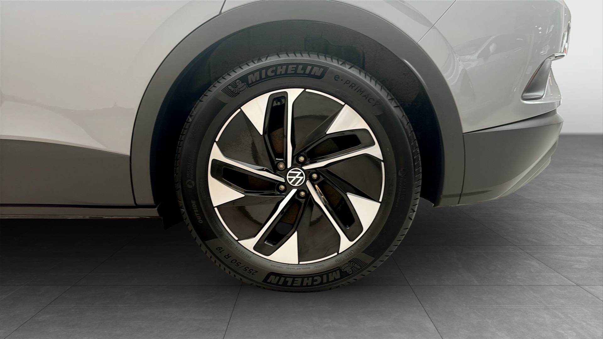 Volkswagen ID.4 RAA95G
