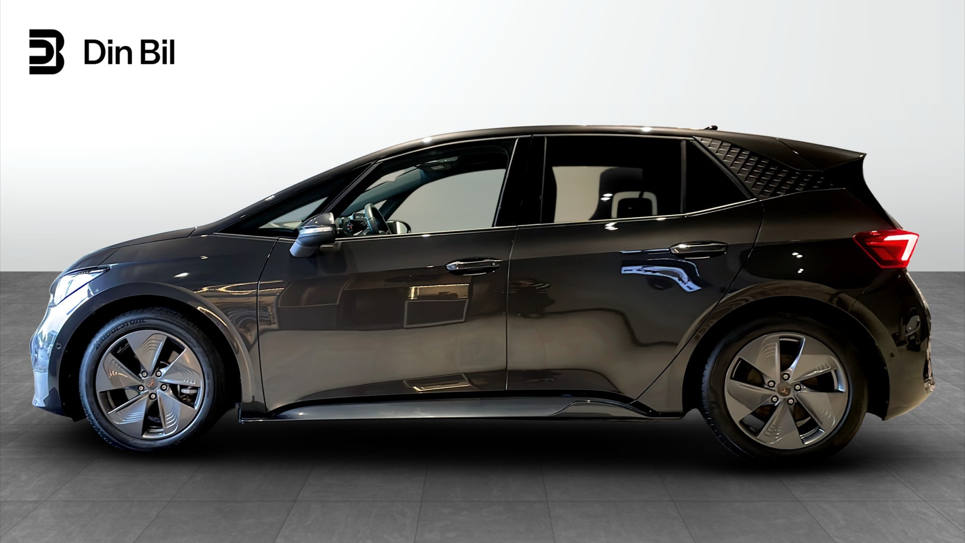 CUPRA Born RAC64C