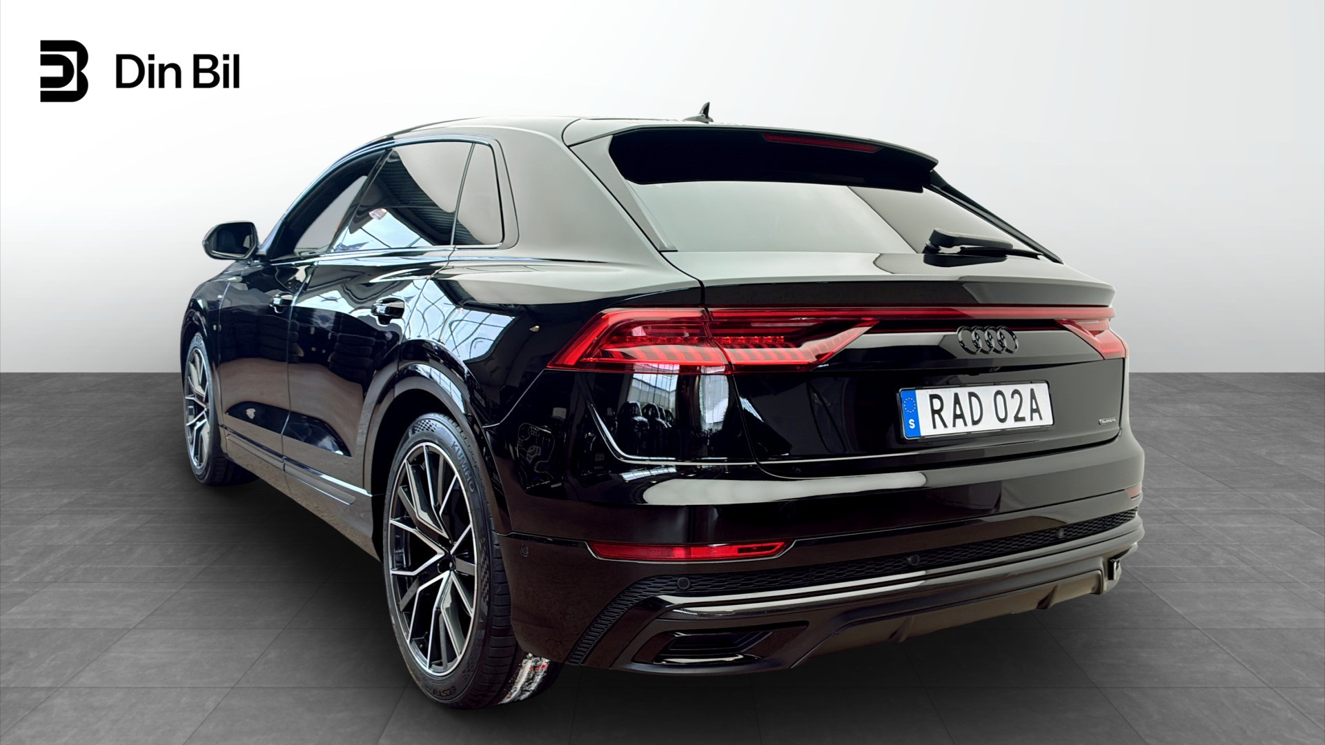 Audi Q8 RAD02A