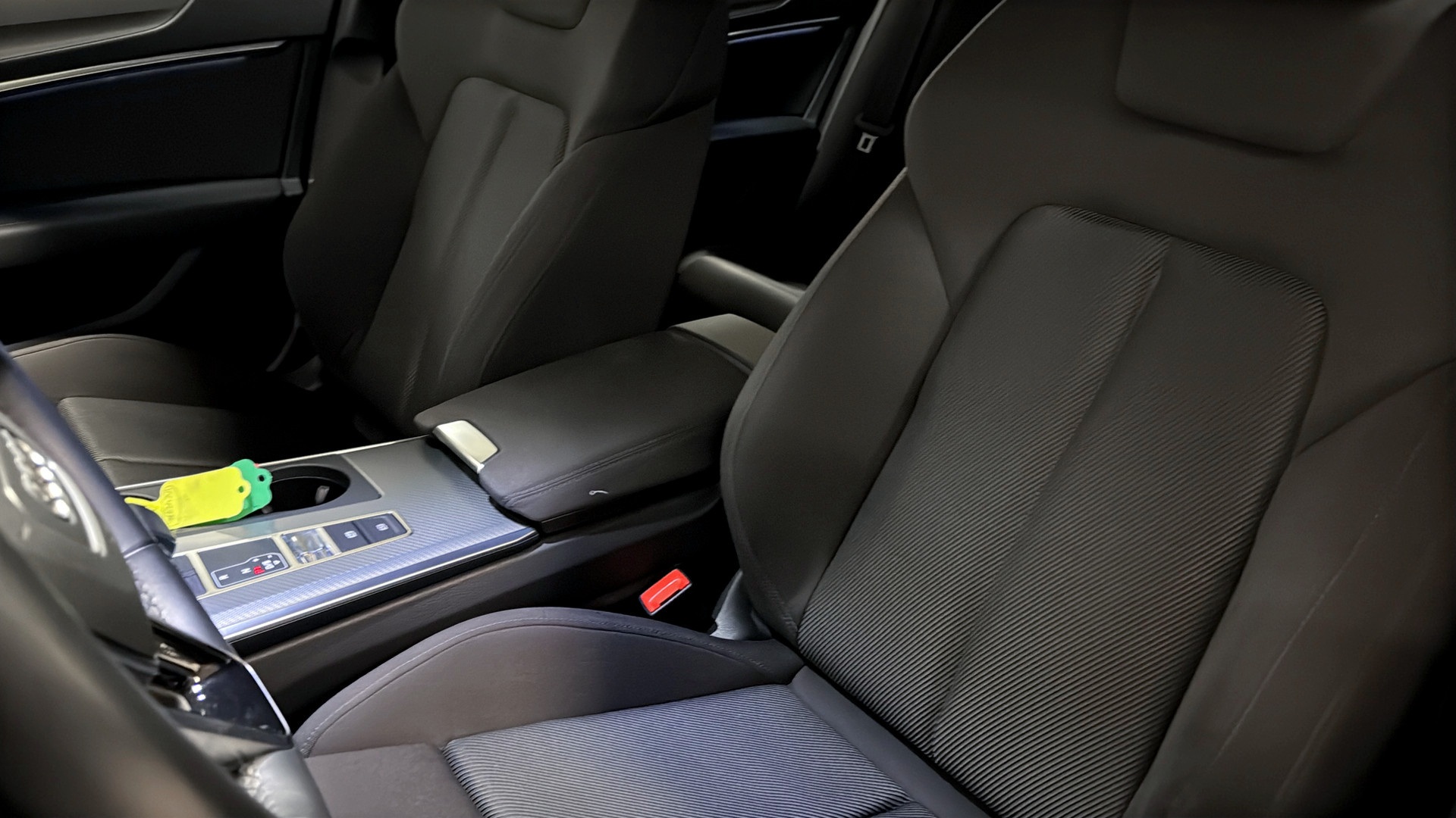 Audi A6 Avant RAG87H