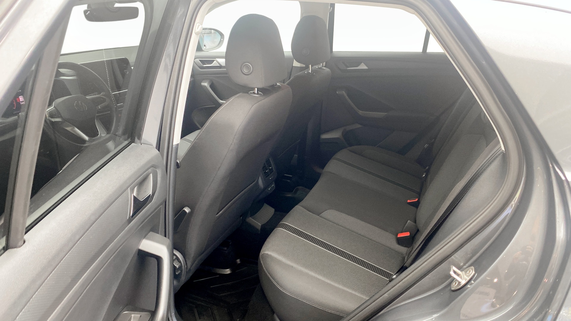 Volkswagen T-Roc RAH44Y