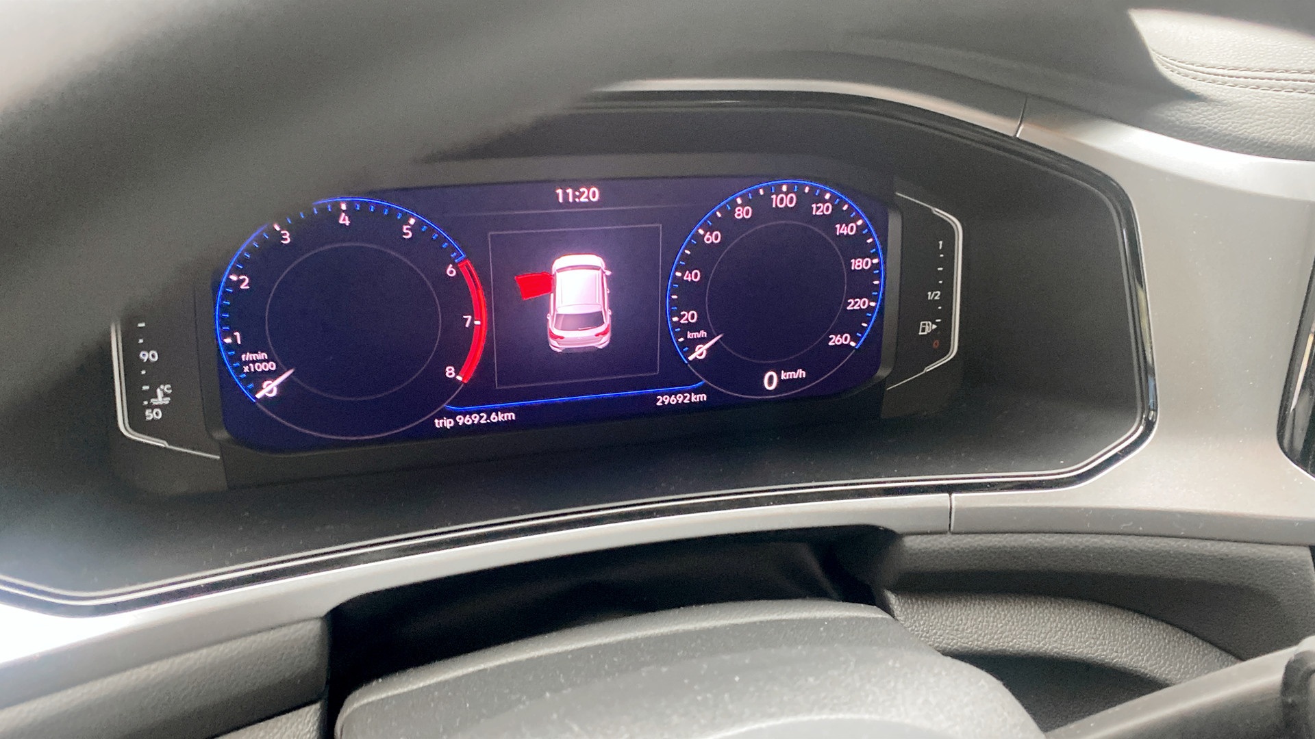 Volkswagen T-Roc RAH44Y