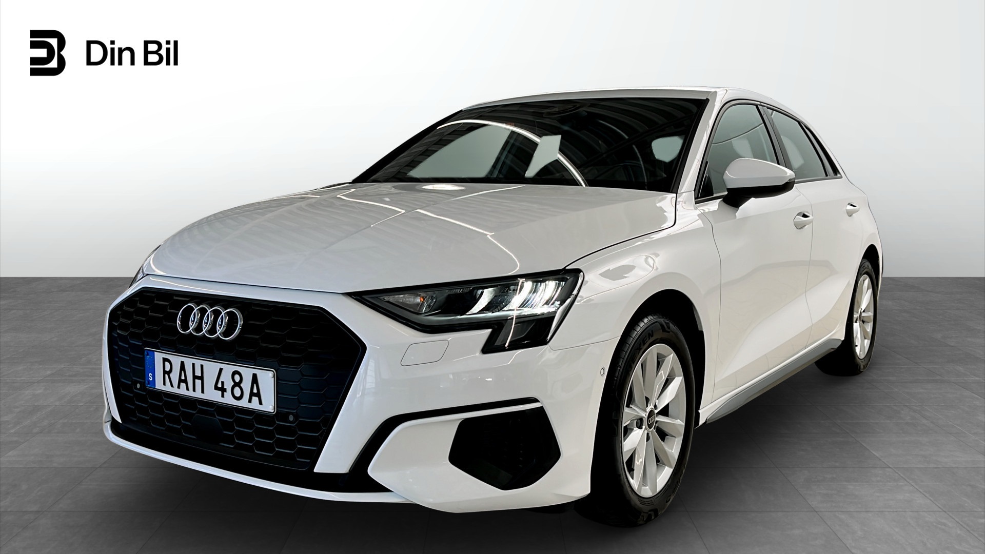 Bild för bil RAH48A