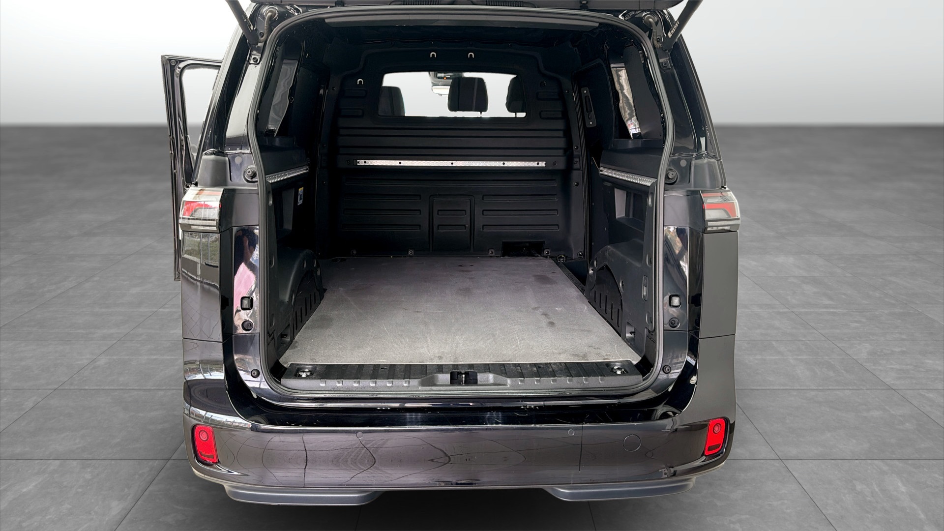Volkswagen ID. Buzz Cargo RAH64B