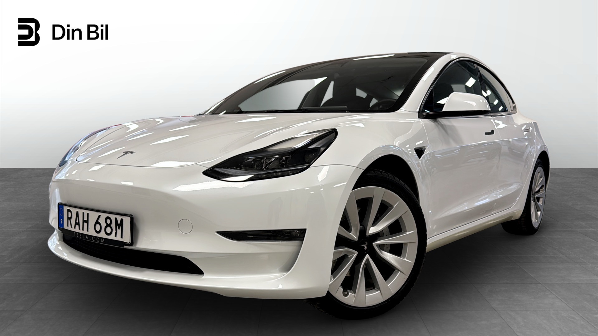 Bild för bil RAH68M