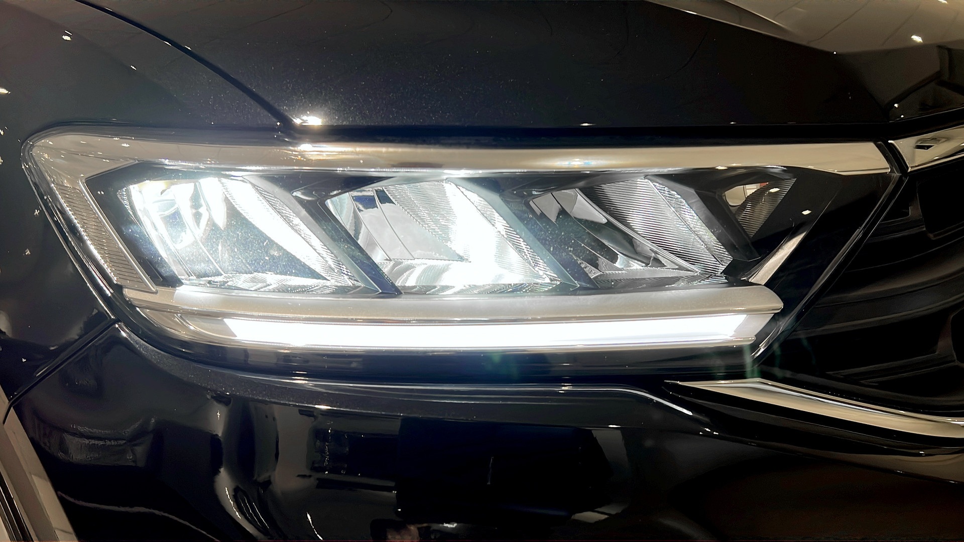 Volkswagen T-Roc RAJ17S