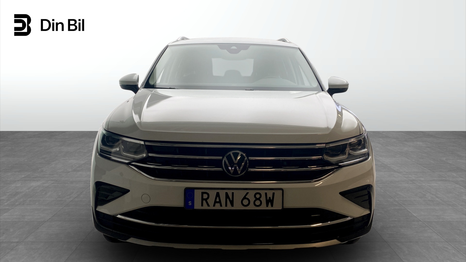 Volkswagen Tiguan RAN68W