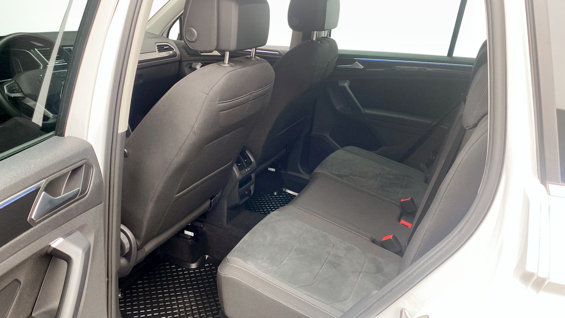 Volkswagen Tiguan RAN68W
