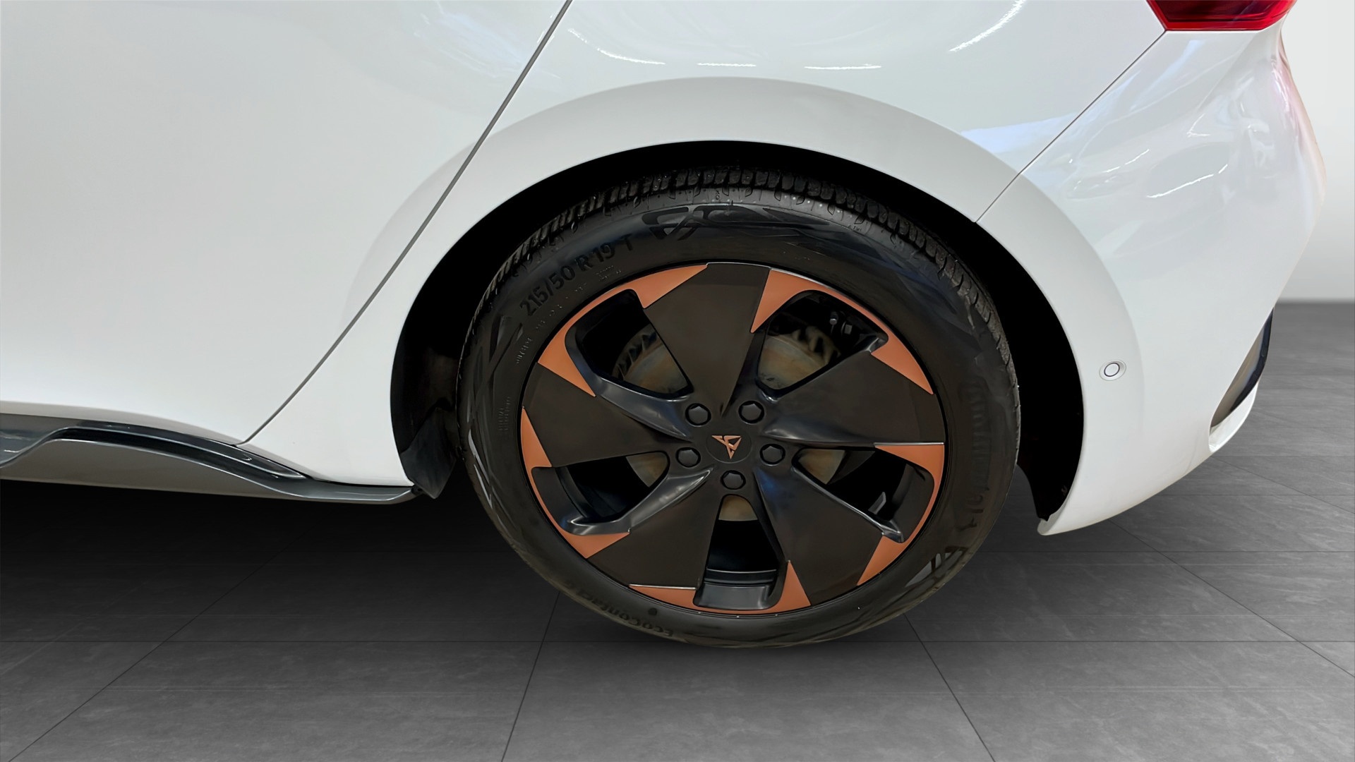 CUPRA Born RAR158