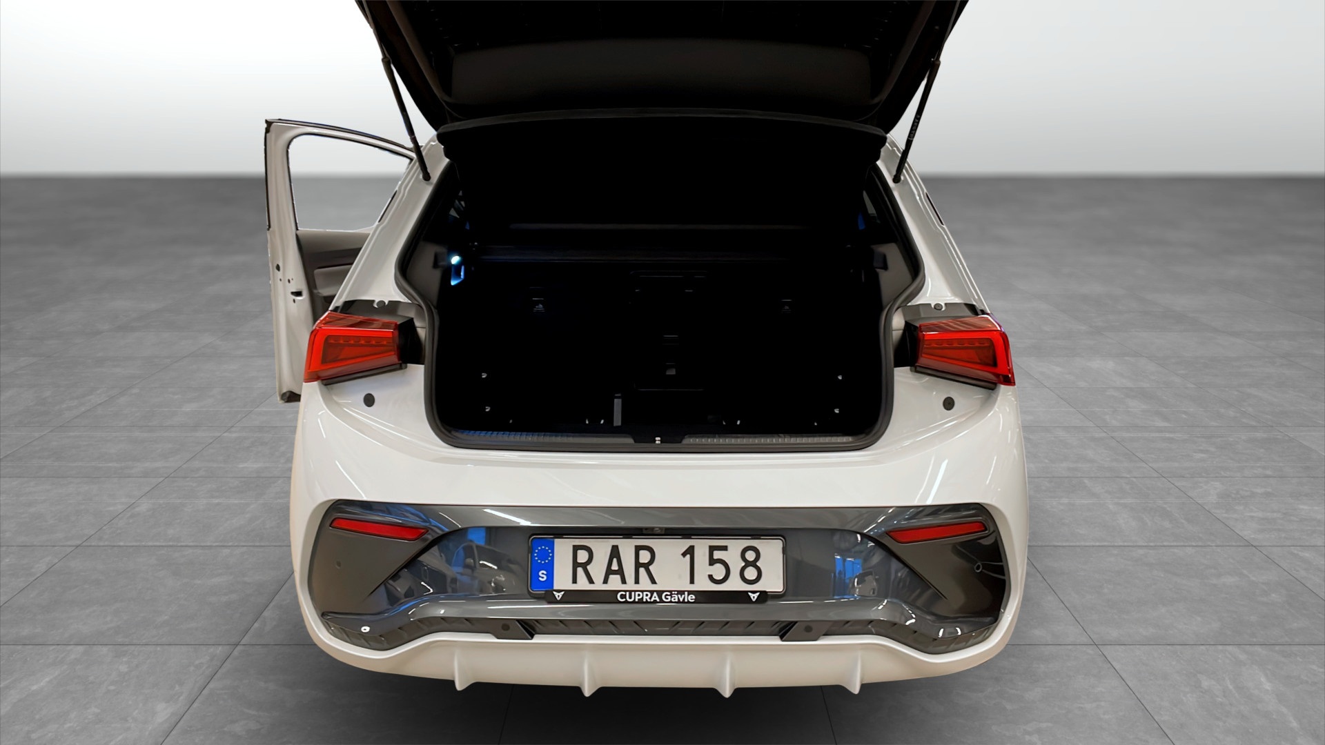 CUPRA Born RAR158