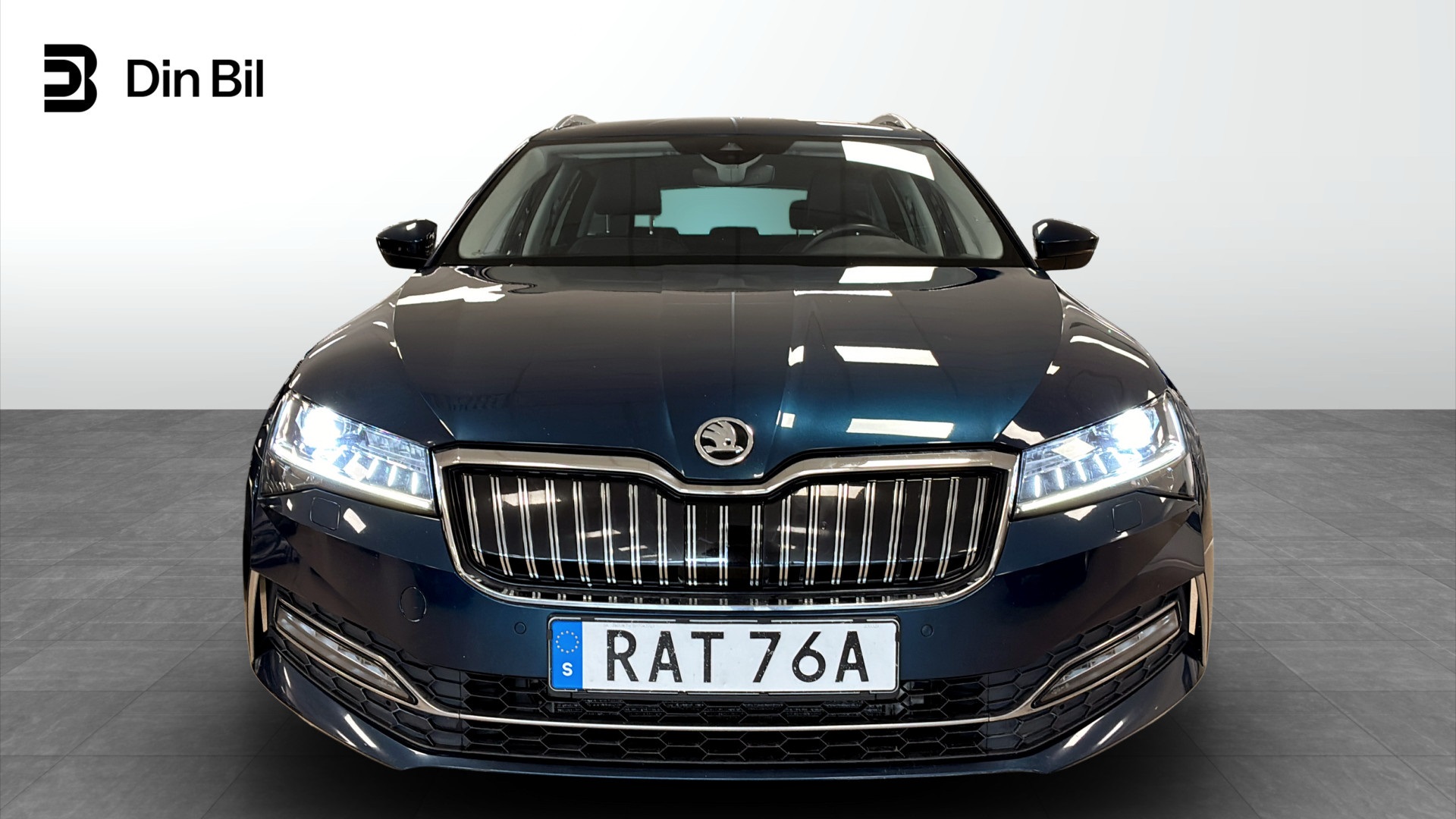 Skoda Superb Combi RAT76A