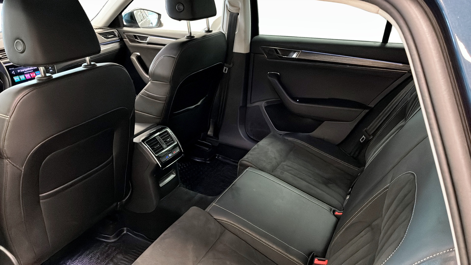 Skoda Superb Combi RAT76A
