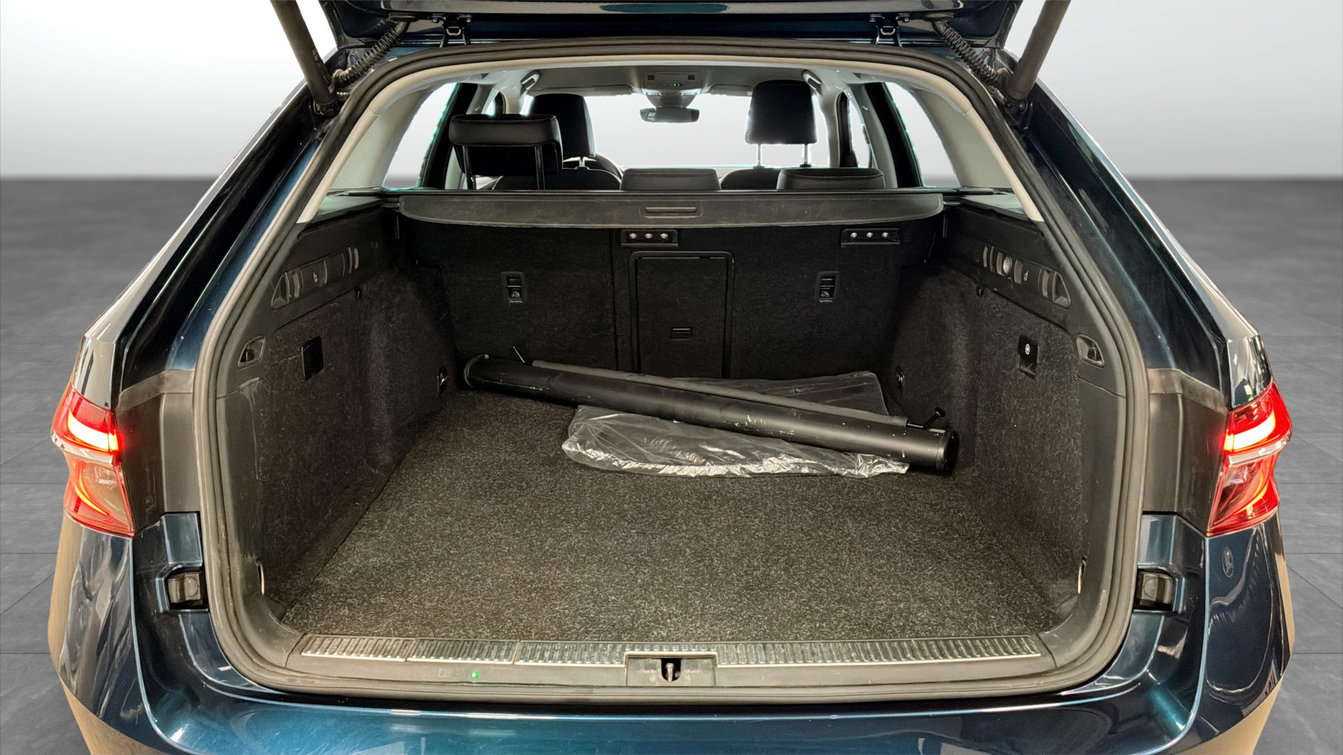 Skoda Superb Combi RAT76A