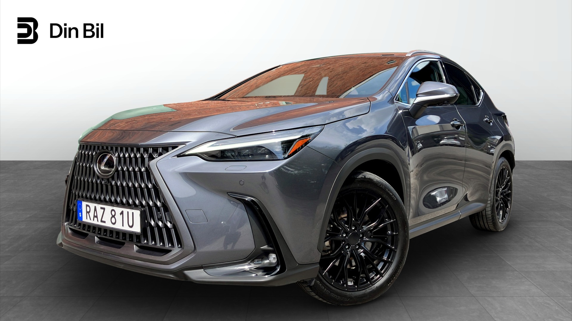 Lexus NX 2023
