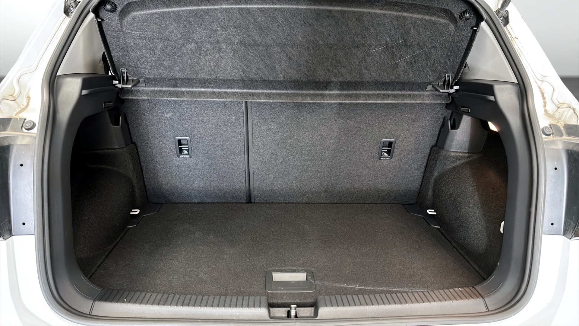 Volkswagen T-Cross RBC93K